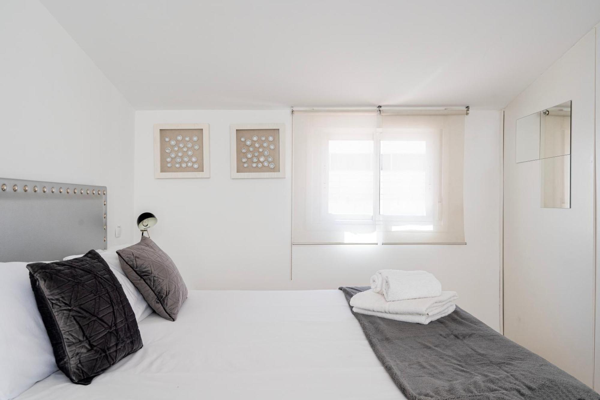 For You Rentals Precioso Apartamento Temporal Preciados Pre5B Madrid Bagian luar foto